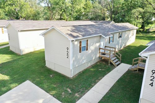 922 & 924 Renfrow Avenue, West Plains, MO, 65775 | Card Image