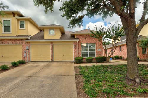 10323 Summit Run Dr, Frisco, TX, 75035-4726 | Card Image