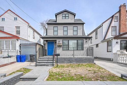 11311 201st St, Saint Albans, NY, 11412-2528 | Card Image