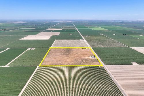 6370 Road 25, Madera, CA, 93637-9550 | Card Image