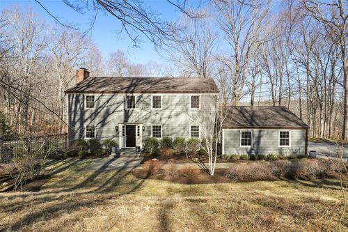 25 Mt Holly Rd E, Katonah, NY, 10536-2400 | Card Image