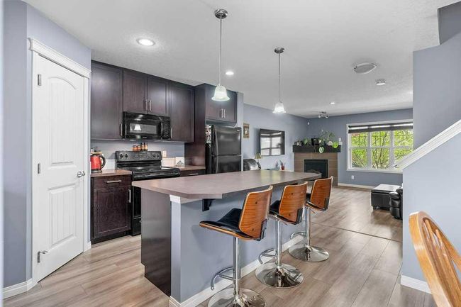 117 Chaparral Valley Gdns Se, Townhouse with 3 bedrooms, 3 bathrooms and 2 parking in Calgary AB | Image 15