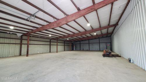 w6and7-141 Wellhead Dr, Broussard, LA, 70518-5922 | Card Image