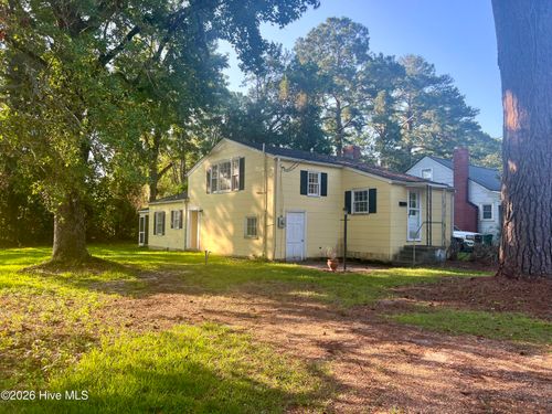 401 Bank St, Washington, NC, 27889-5201 | Card Image