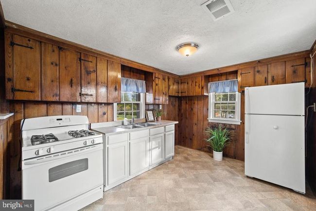 12002 Fitzgerald Way, House other with 2 bedrooms, 1 bathrooms and null parking in Bristow VA | Image 20