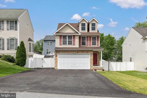 110 Sabrina Ln, SEVERNA PARK, MD, 21146-1613 | Card Image