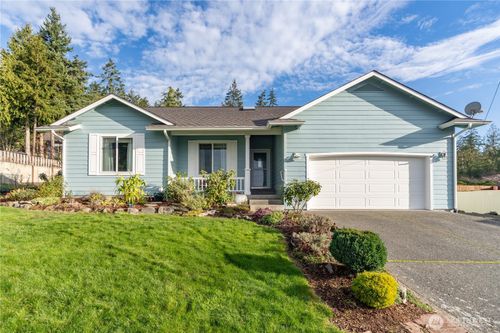 131 Huckleberry Pl, Port Townsend, WA, 98368-9418 | Card Image