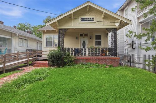 2032 Robert St, New Orleans, LA, 70115-5634 | Card Image