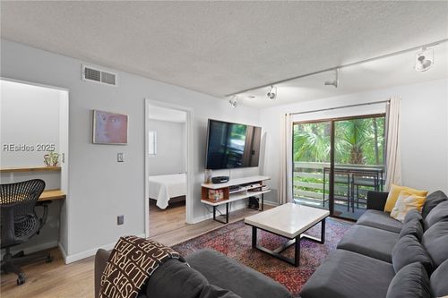 apt-18a-45 Folly Field Rd, Hilton Head Island, SC, 29928-5492 | Card Image