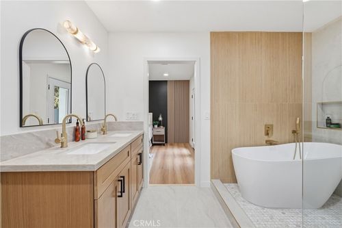 3308 Faust Ave, Long Beach, CA, 90808-3838 | Card Image