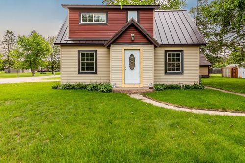 407 John St N, Clarissa, MN, 56440-4103 | Card Image