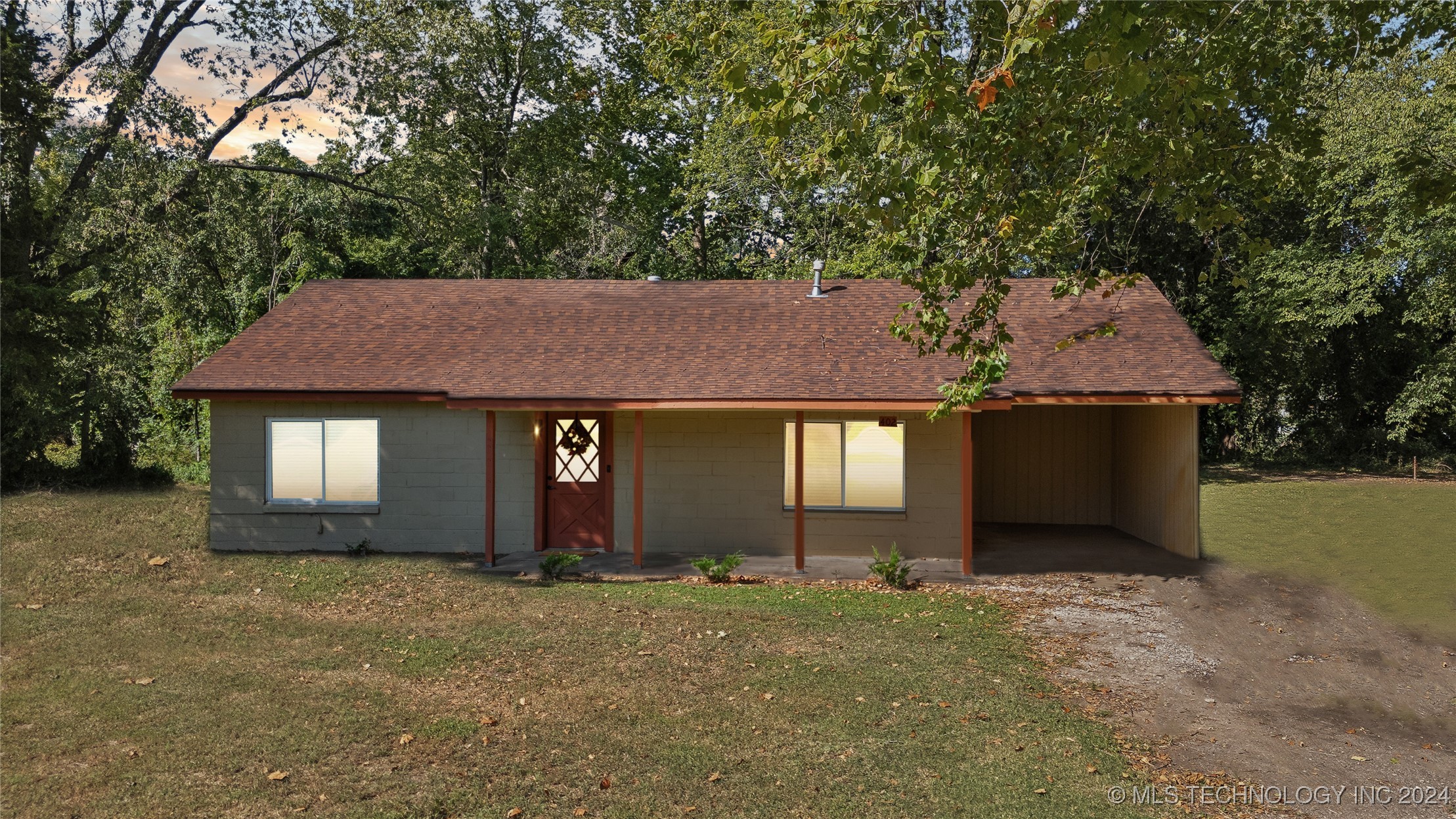 14th St, Collinsville, OK 74021