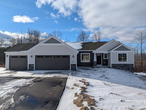 3101 Lincoln Lake Ave Ne, Lowell, MI, 49331-9712 | Card Image