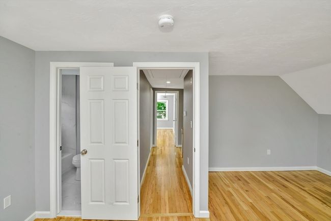 87 Summer St, House other with 4 bedrooms, 3 bathrooms and 6 parking in Abington MA | Image 18