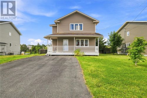 6 Davalan Place, Torbay, NL, A1K0B7 | Card Image