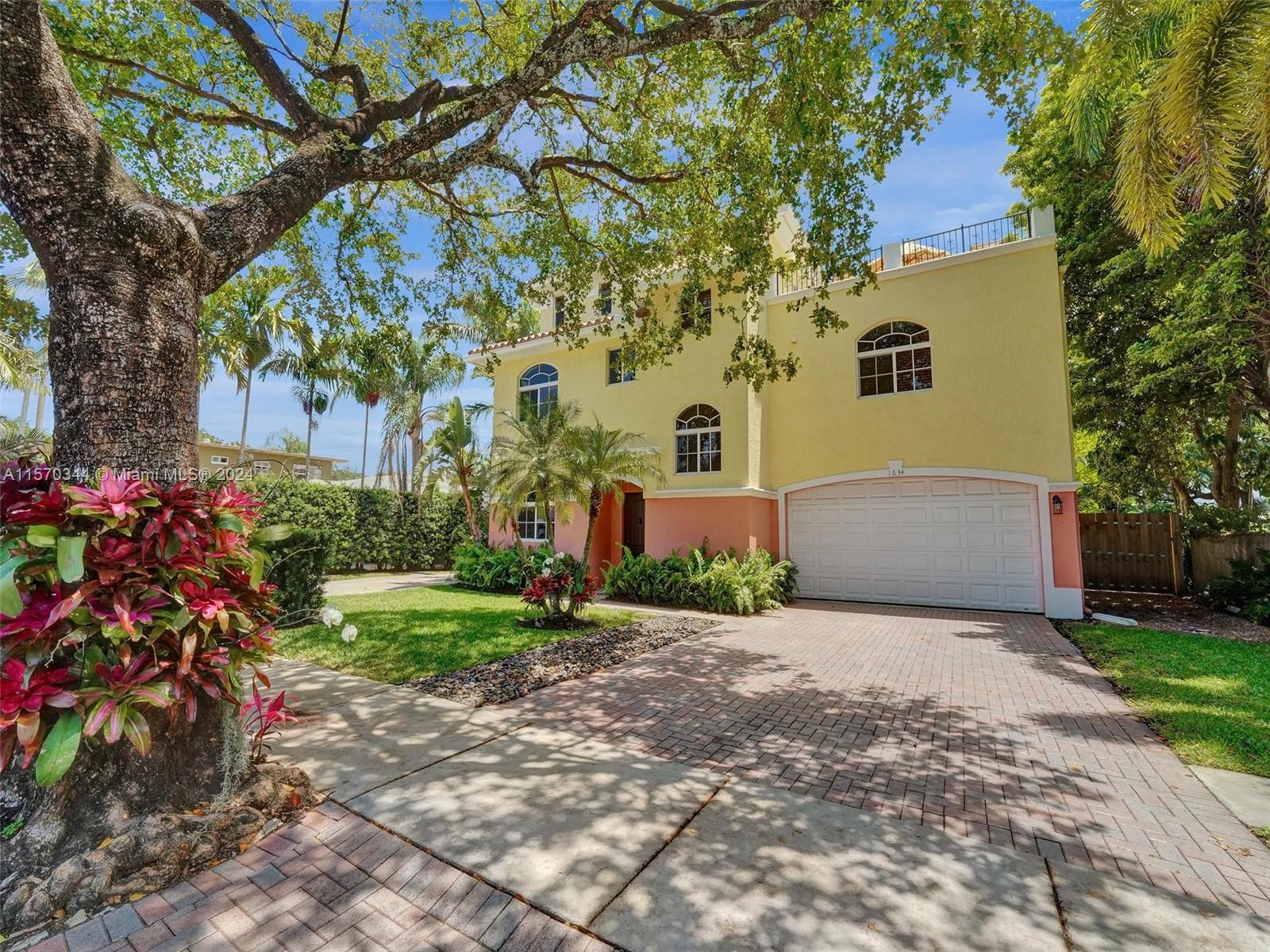 5th Ct, Fort Lauderdale, FL 33301