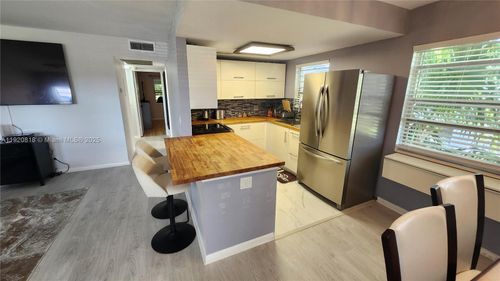 253-253 Prescott M, Deerfield Beach, FL, 33442-2060 | Card Image