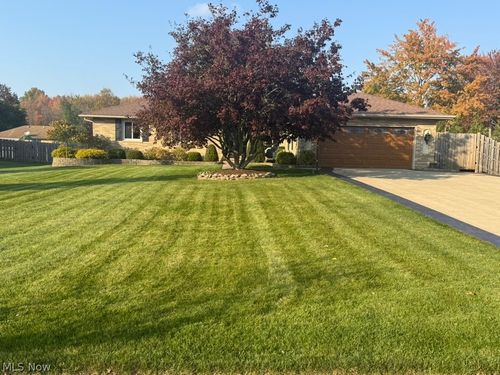 9740 Cedarwood Dr, North Royalton, OH, 44133-1326 | Card Image