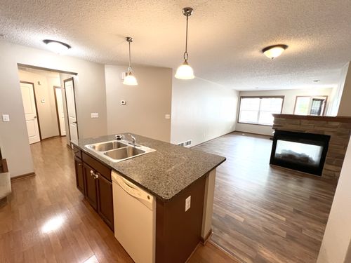 15257 60th Ave N, Plymouth, MN, 55446-4542 | Card Image