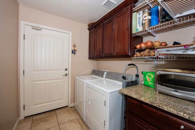 12127 E 35 Th St, House other with 4 bedrooms, 3 bathrooms and 3 parking in Yuma AZ | Image 33