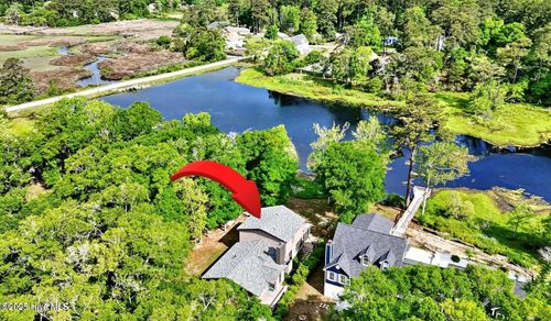 570 Medcalf Dr Sw, Sunset Beach, NC, 28468-4501 | Card Image