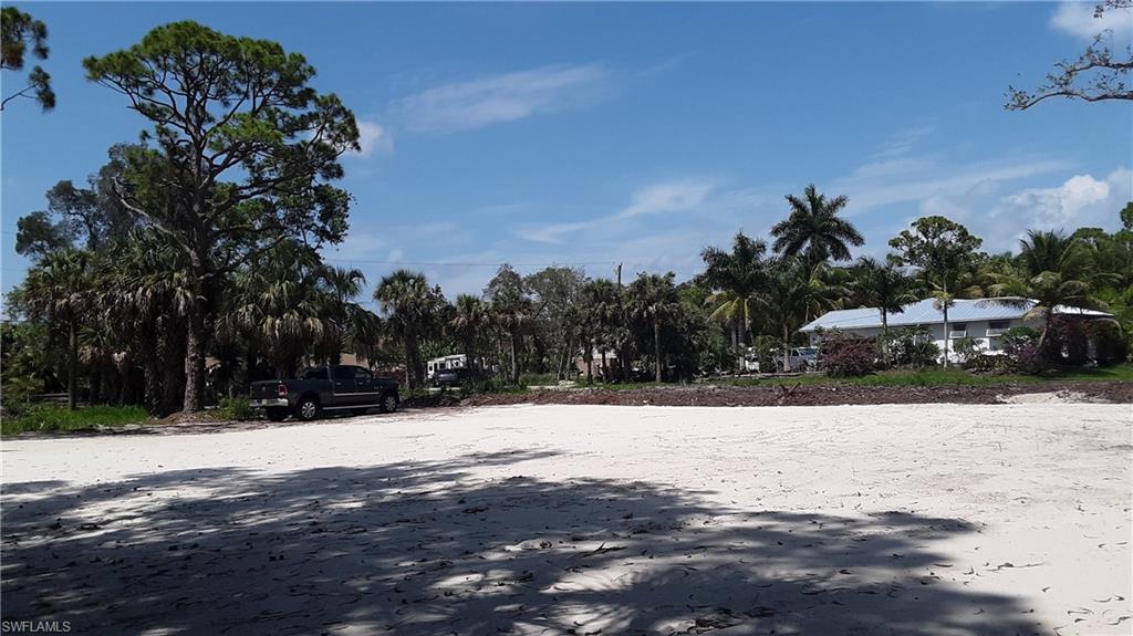 Land in FORT MYERS 3