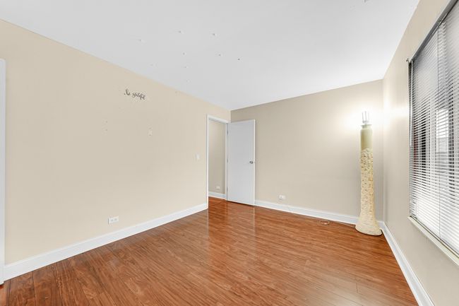 APT-1A - 752 Rodenburg Rd, Condo with 2 bedrooms, 2 bathrooms and 2 parking in Roselle IL | Image 18