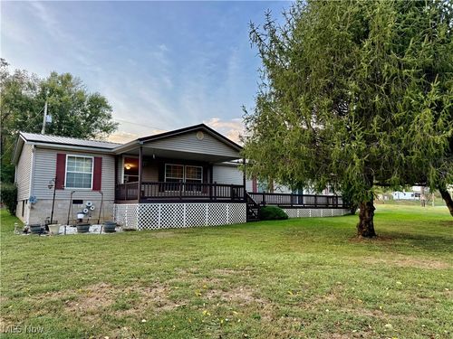 126 Madison St, Ellenboro, WV, 26346-6403 | Card Image