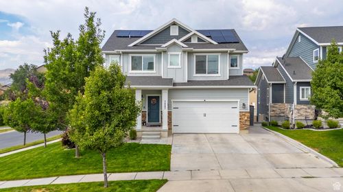 7887 N Sagebrush Ln, Eagle Mountain, UT, 84005-7223 | Card Image