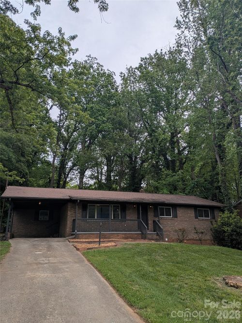 1002 Hemlock Dr, Shelby, NC, 28150-3558 | Card Image