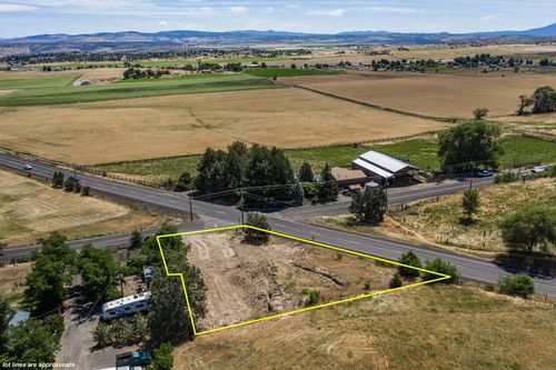 2350 Sw Bear Dr, Madras, OR, 97741-8814 | Card Image