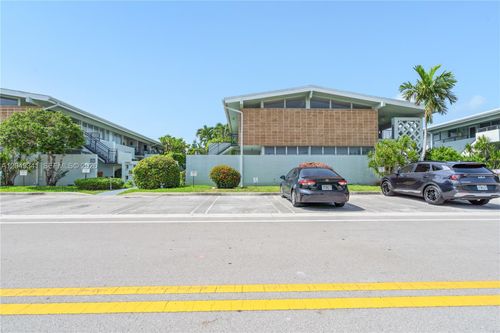 14-1070 98th St, Bay Harbor Islands, FL, 33154-3806 | Card Image