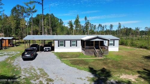 2560 Battle Bluff Rd, Carthage, MS, 39051-7664 | Card Image