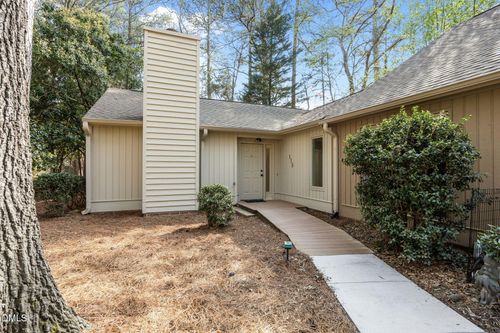 115 Greenmeadow Ln, Chapel Hill, NC, 27514-1825 | Card Image