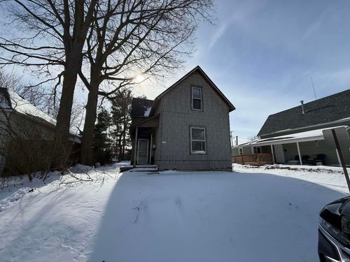 911 W Monroe St, Kokomo, IN, 46901-3257 | Card Image