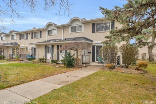 41816 Langley Dr, Sterling Heights, MI, 48313-3132 | Card Image