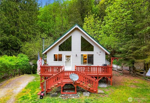 64197 E Cascade Dr, Marblemount, WA, 98267 | Card Image