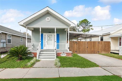 1016 Mehle St, Arabi, LA, 70032-1225 | Card Image