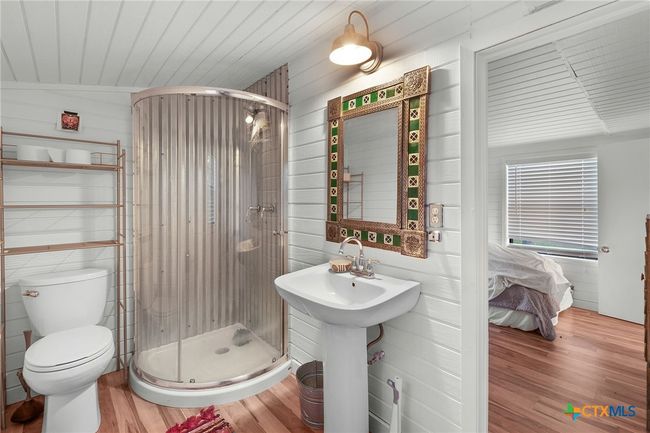 92 N Us Highway 281, Home with 3 bedrooms, 2 bathrooms and null parking in Lampasas TX | Image 48