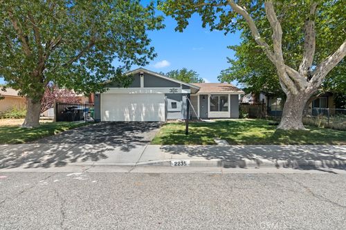 2235 W Avenue K14, Lancaster, CA, 93536 | Card Image