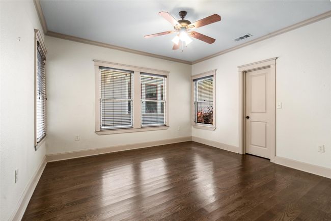 422 S Winnetka Ave, House other with 3 bedrooms, 2 bathrooms and null parking in Dallas TX | Image 25