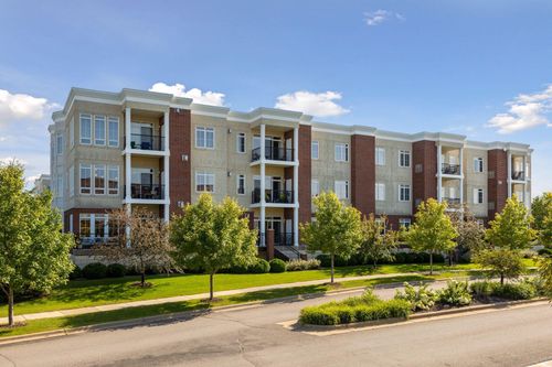 r302-14567 Florissant Path, Apple Valley, MN, 55124-1400 | Card Image
