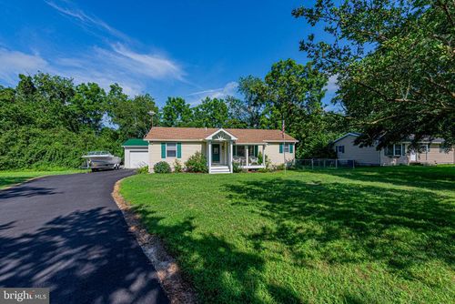 32113 Hidden Acre Dr, Frankford, DE, 19945-3111 | Card Image