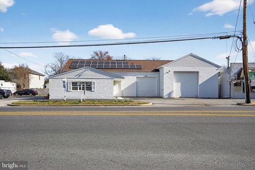 192 Mayo Rd, EDGEWATER, MD, 21037-1811 | Card Image