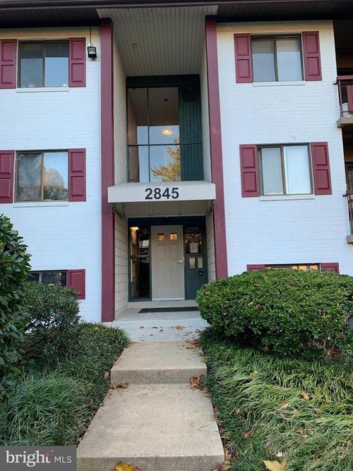 apt-304-2845 Windsor Dr, FALLS CHURCH, VA, 22042-2867 | Card Image