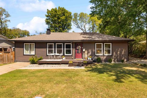 615 W Conway St, Benton, AR, 72015-3694 | Card Image