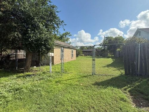 2035 E Harrison Street, Brownsville, TX, 78520 | Card Image
