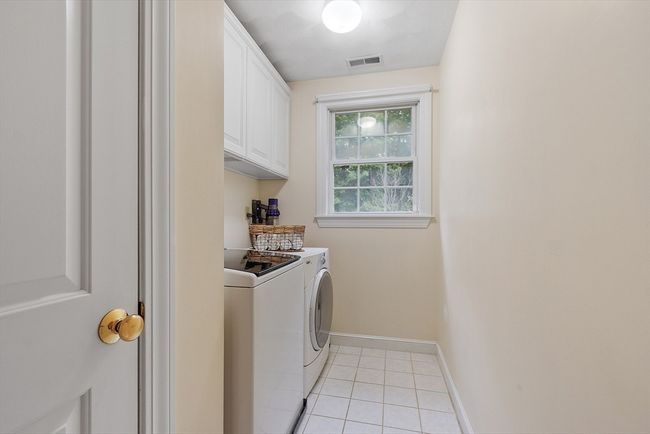 40 Powers Rd, House other with 4 bedrooms, 3 bathrooms and 4 parking in Westford MA | Image 30
