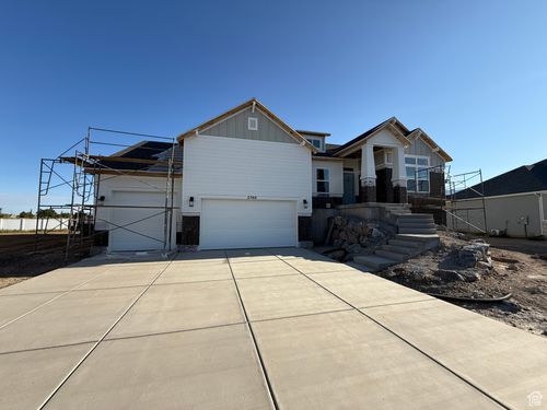 208-2768 N 3225 W, Plain City, UT, 84404-6873 | Card Image