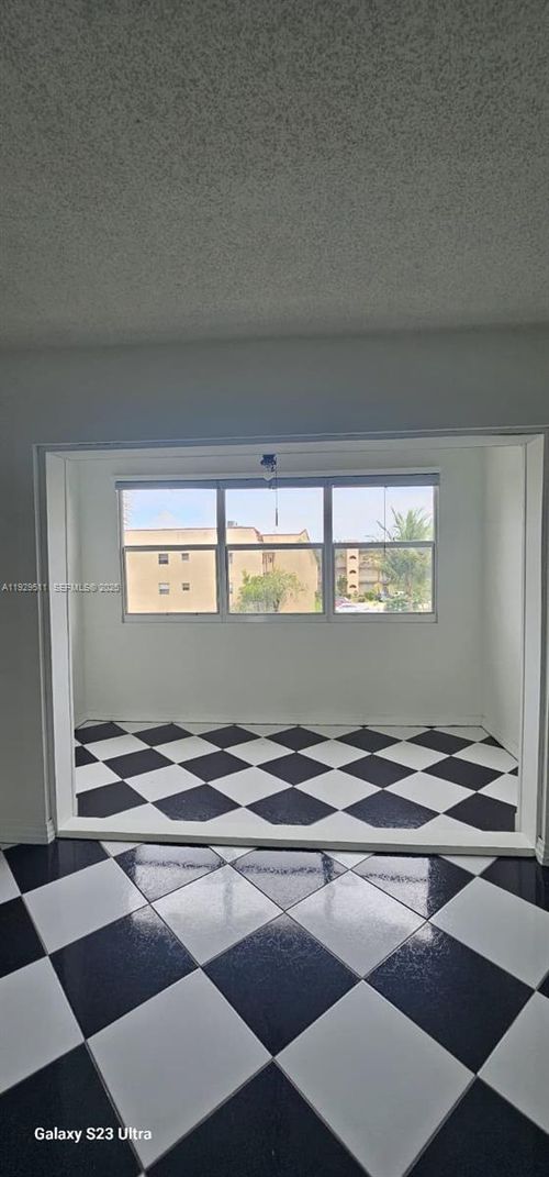 apt-307-8595 Sunrise Lakes Blvd, Sunrise, FL, 33322-1474 | Card Image